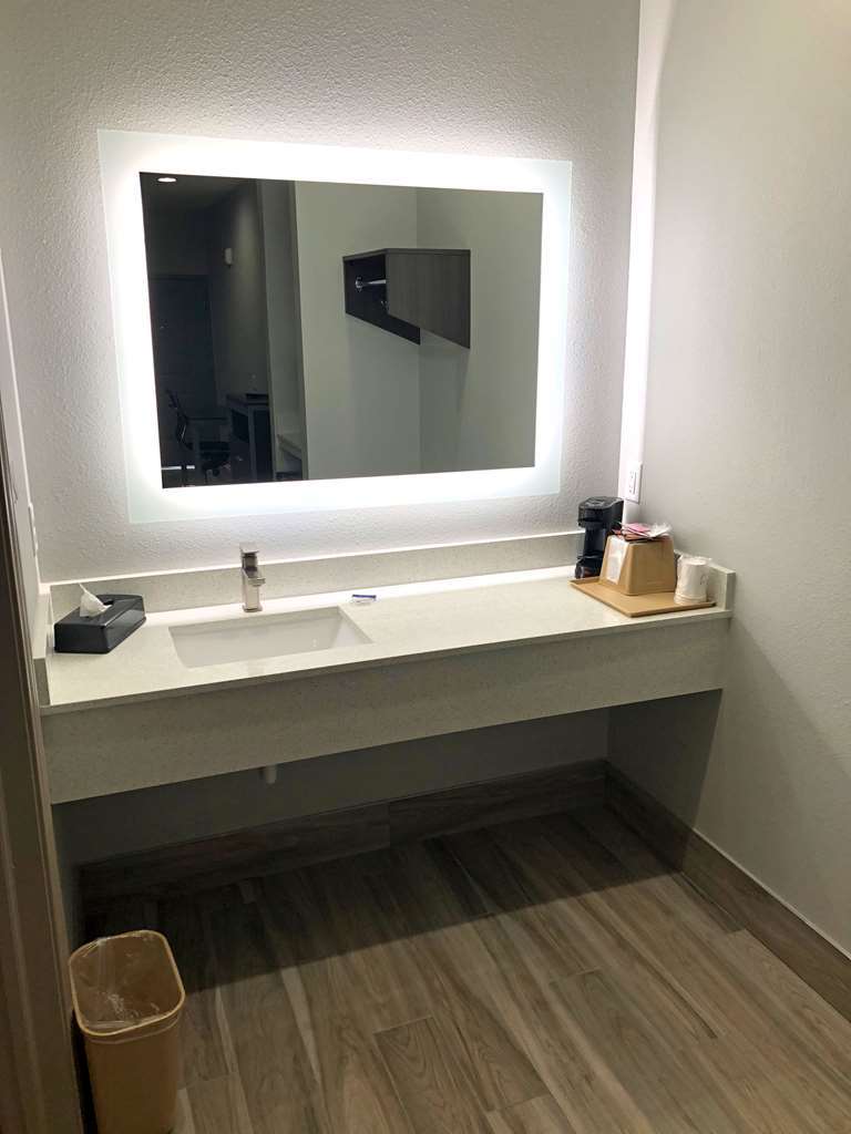 Americas Best Value Inn & Suites Northeast Houston I-610 Habitación foto