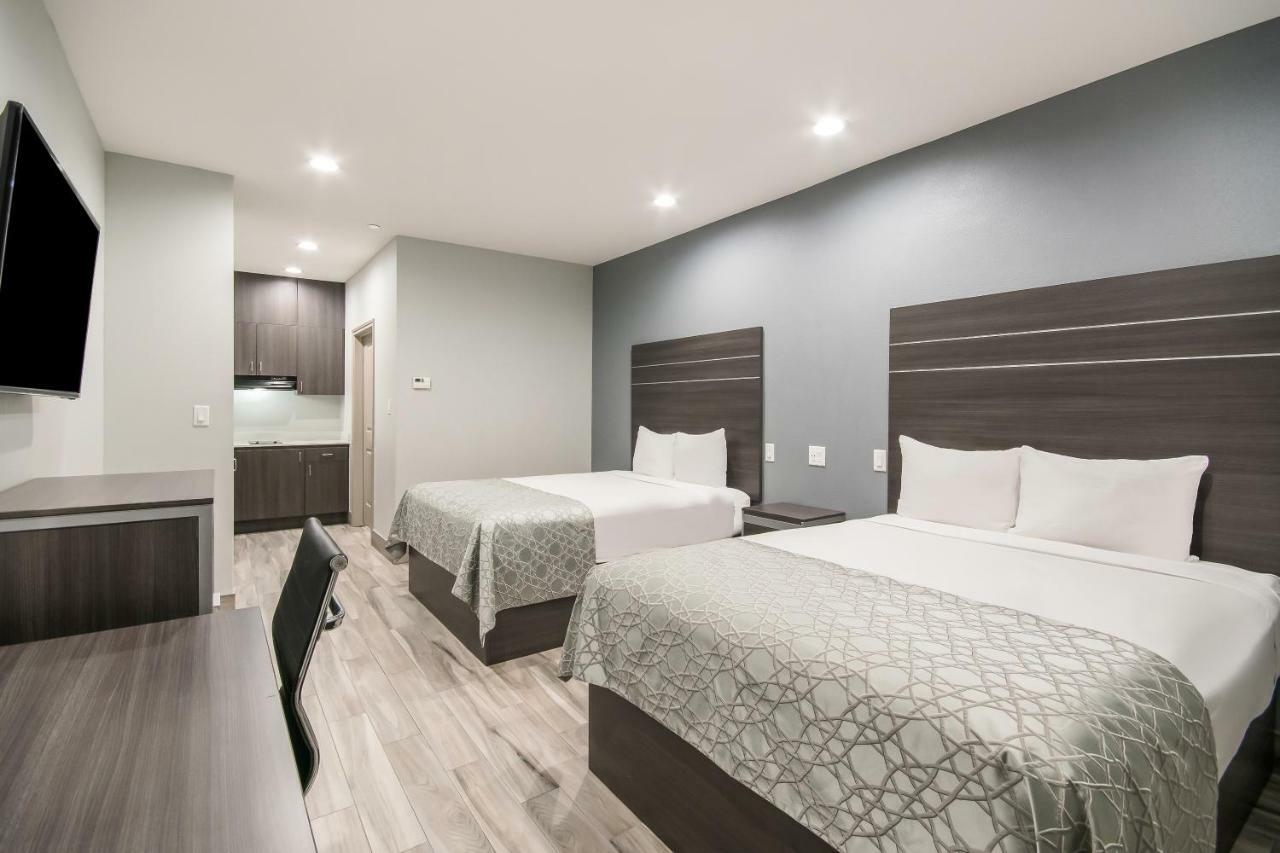 Americas Best Value Inn & Suites Northeast Houston I-610 Exterior foto